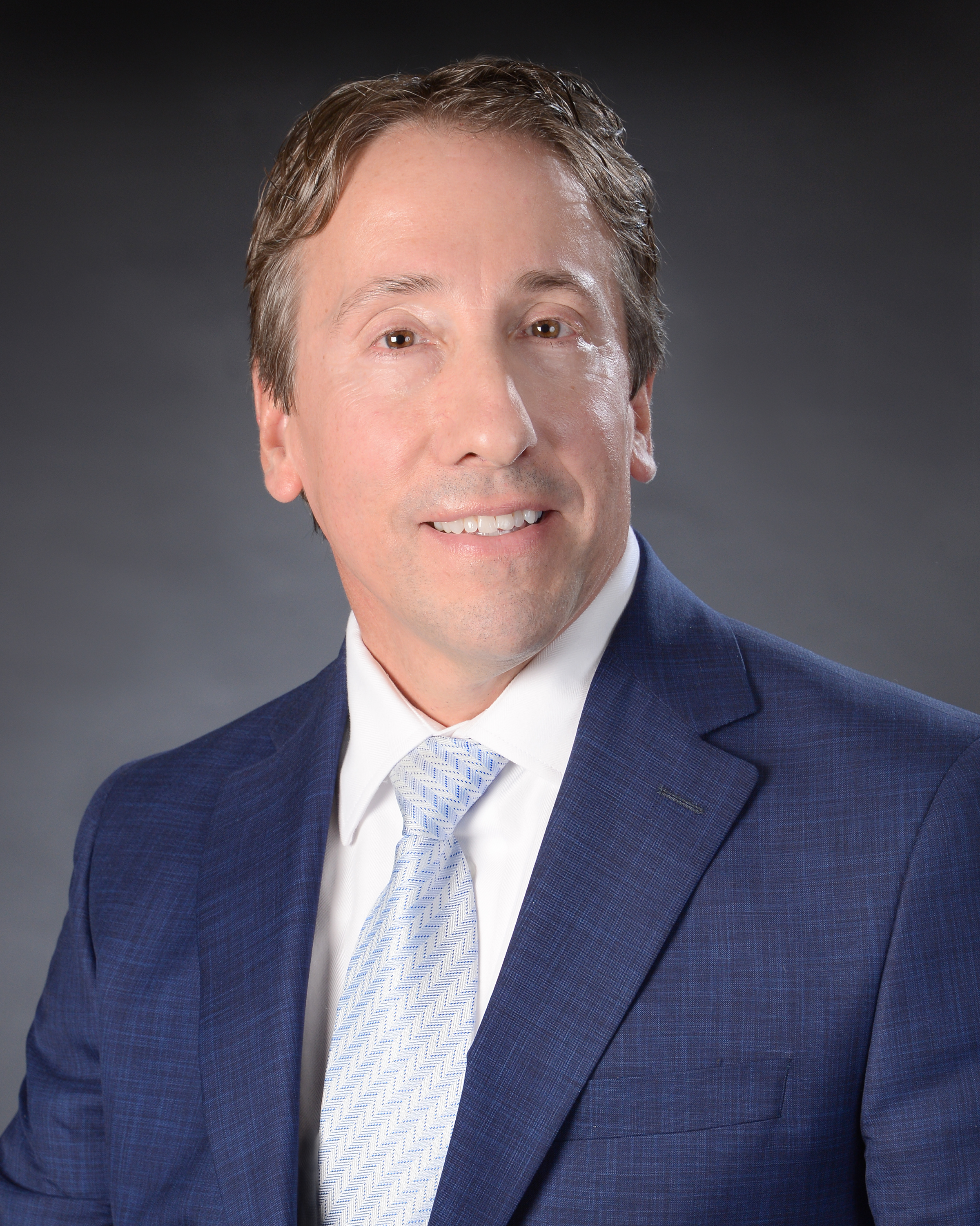 Michael J. O'Connell's headshot